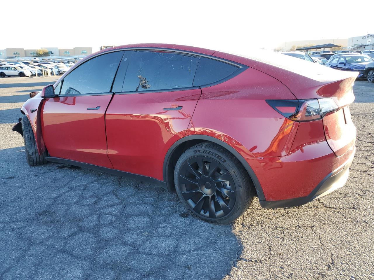 2023 TESLA MODEL Y - Image 2