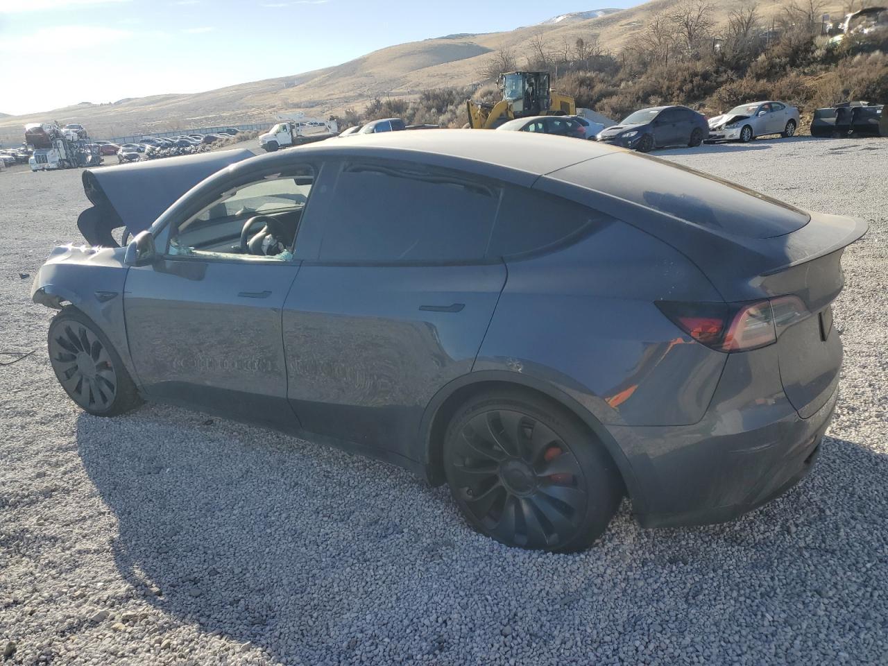 2023 TESLA MODEL Y - Image 2