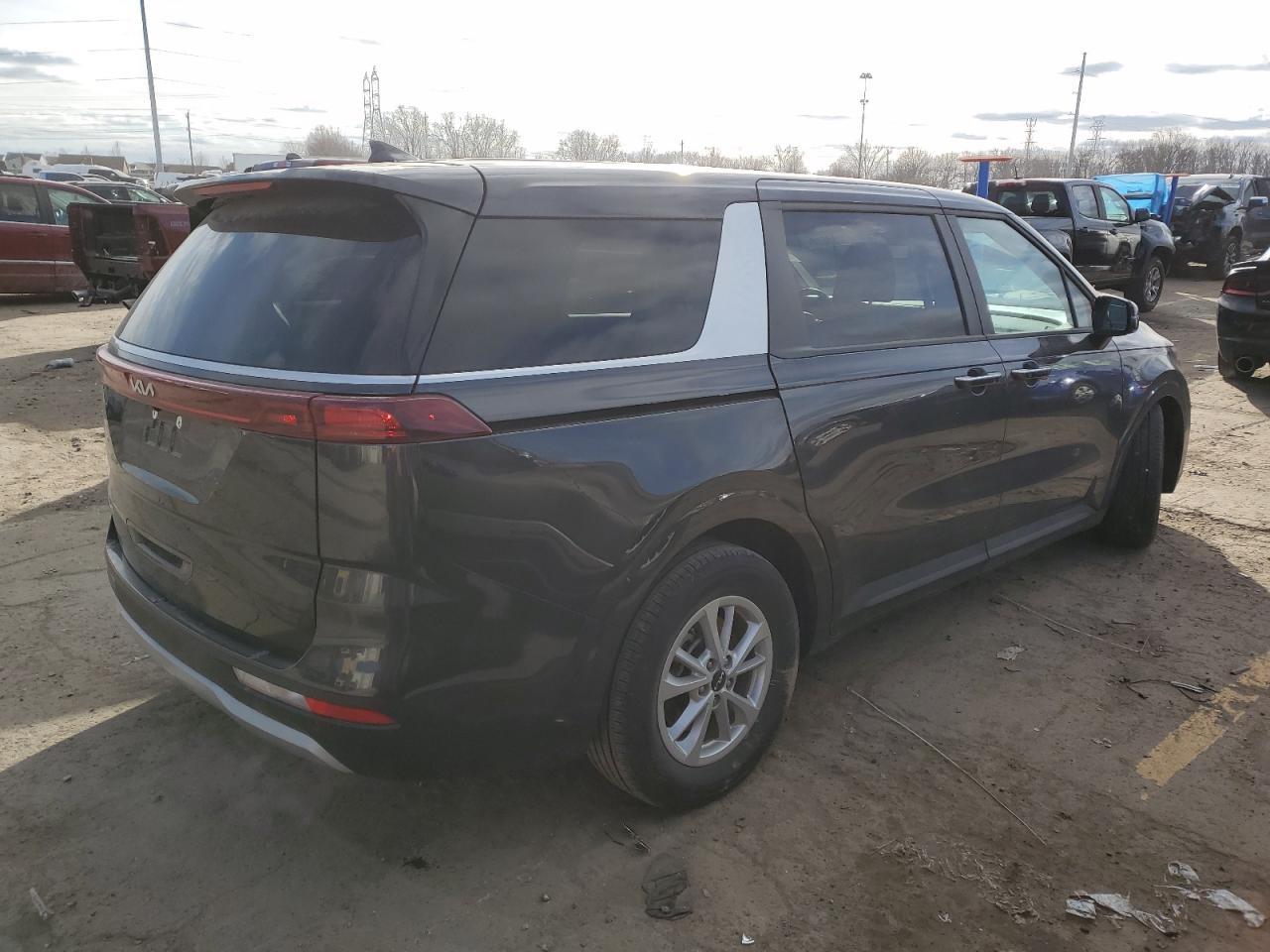 2024 KIA CARNIVAL L - Фото 3