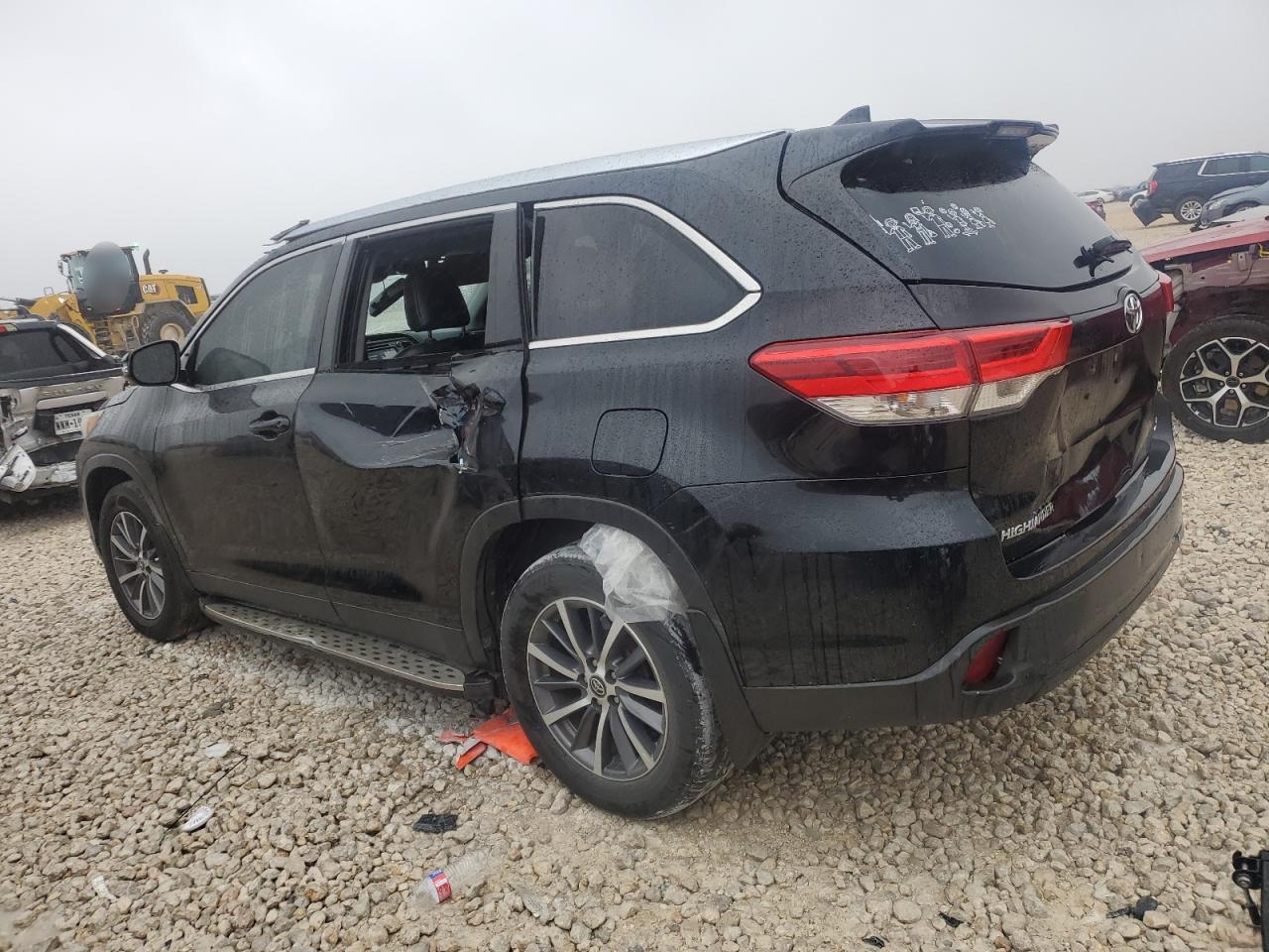 2019 TOYOTA HIGHLANDER - Фото 2