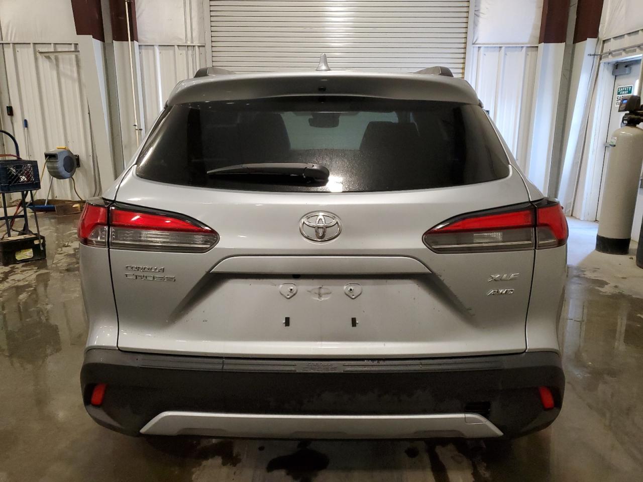 2024 TOYOTA COROLLA CR - Фото 6