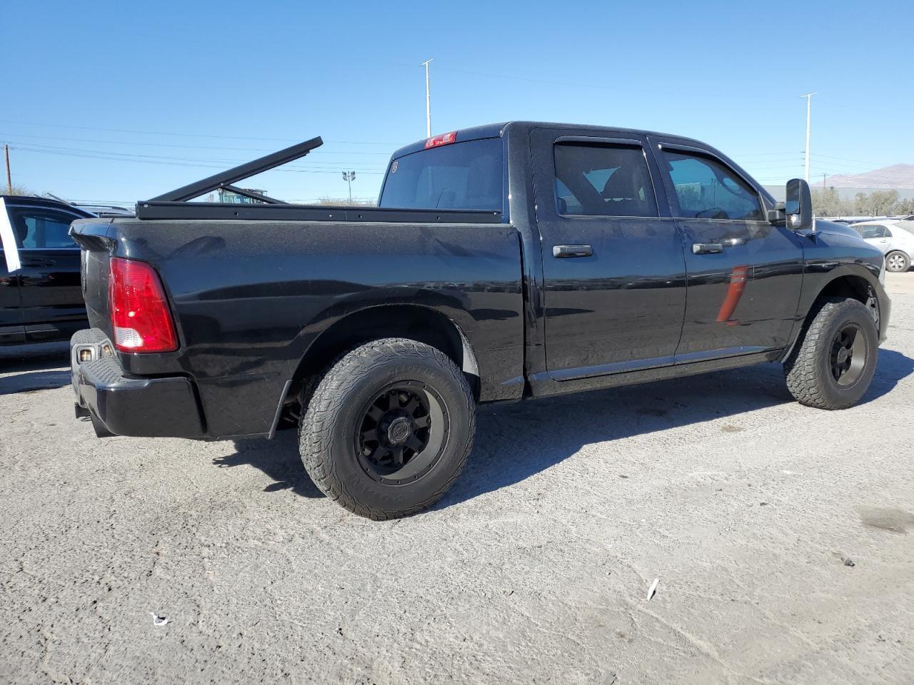 2017 RAM 1500 ST - Image 3