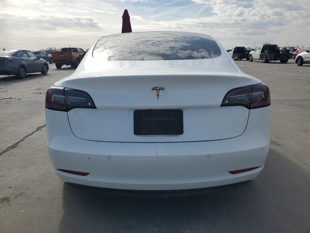2019 TESLA MODEL 3 - Image 6