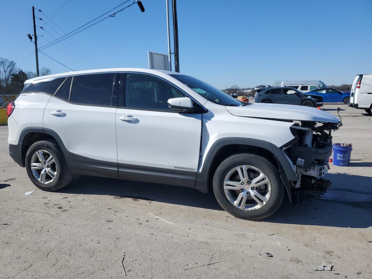2018 GMC TERRAIN SL - Image 4
