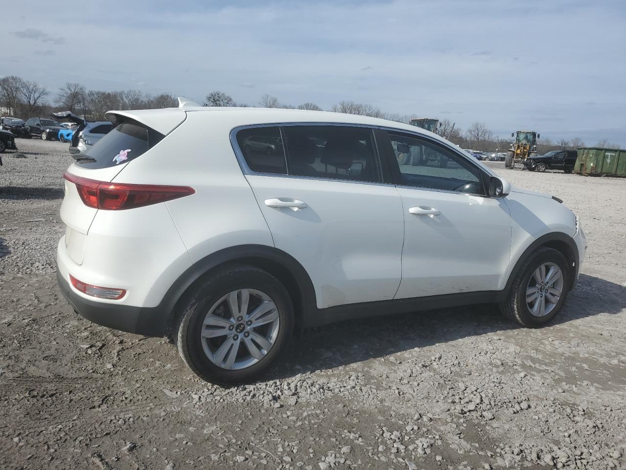 2017 KIA SPORTAGE L - Image 3