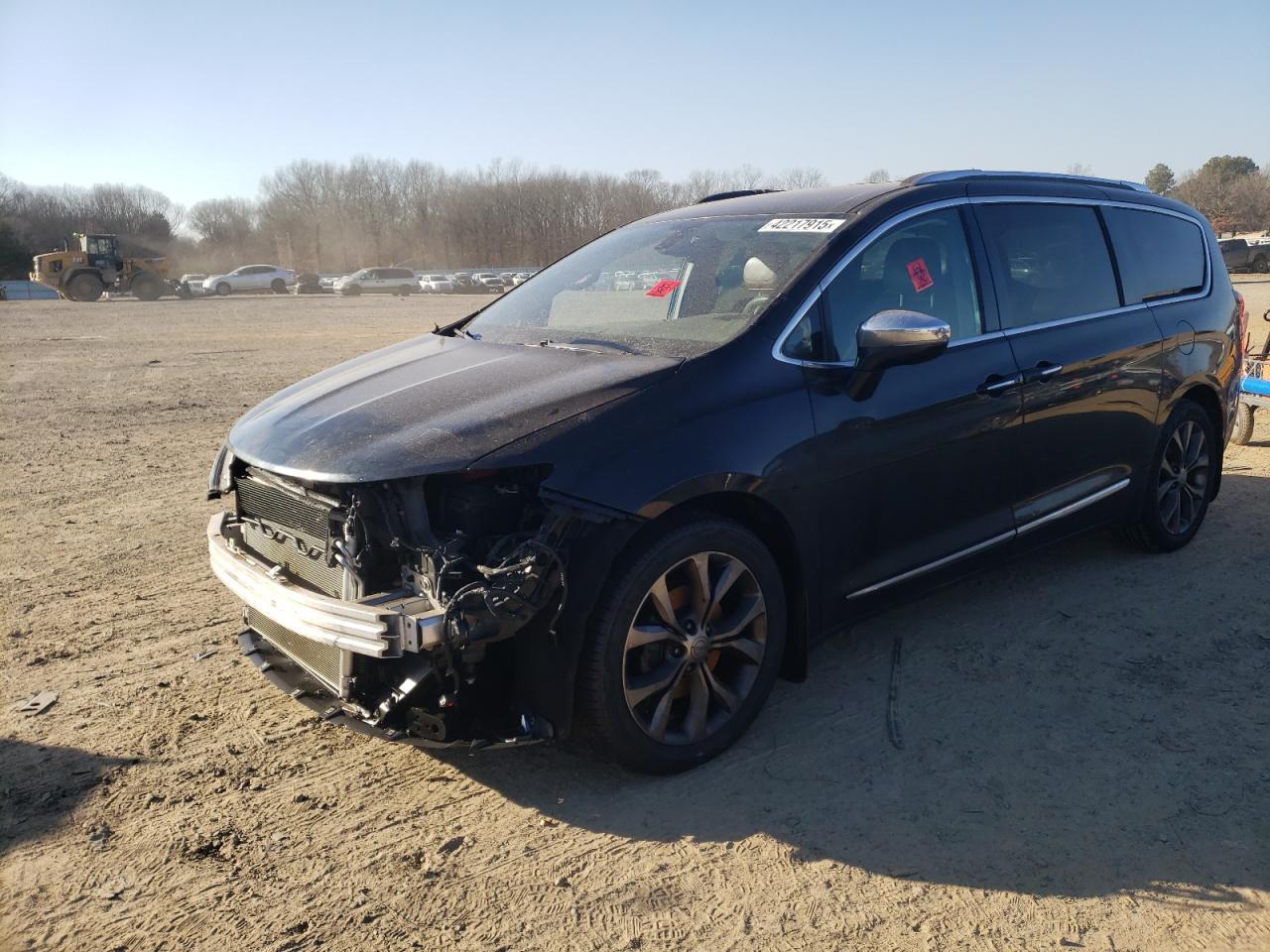 2017 CHRYSLER PACIFICA L