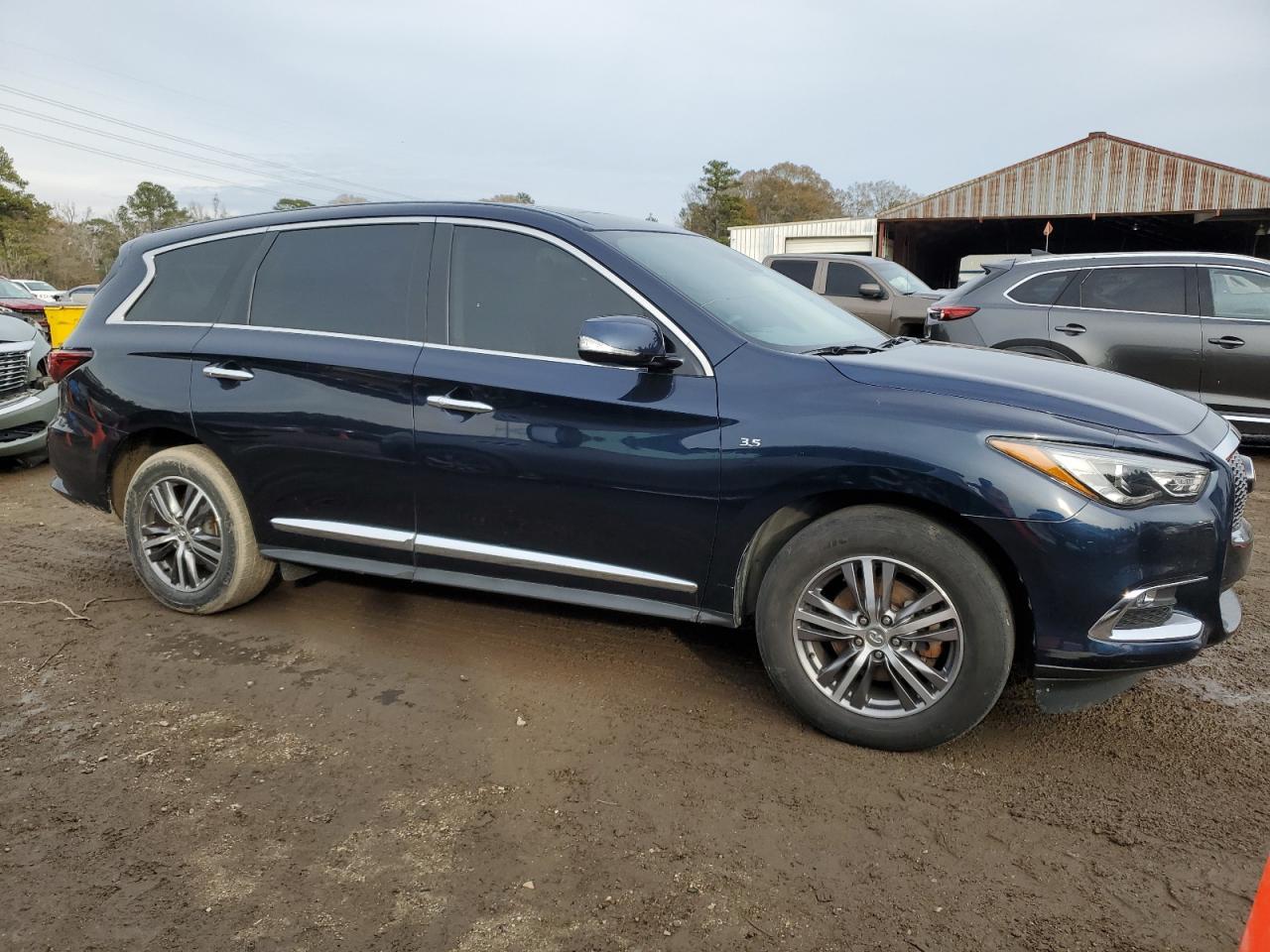 2019 INFINITI QX60 LUXE - Фото 4