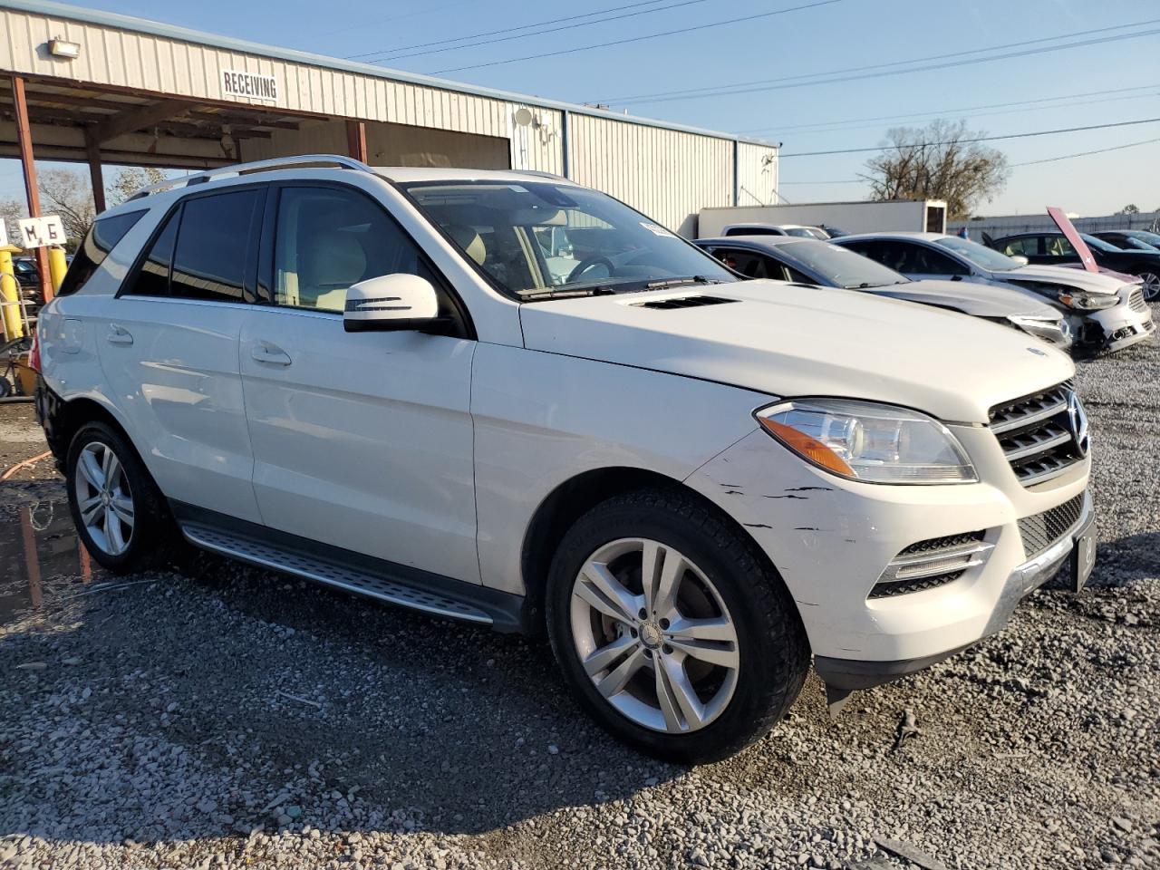 2013 MERCEDES-BENZ ML 350 4MA - Image 4