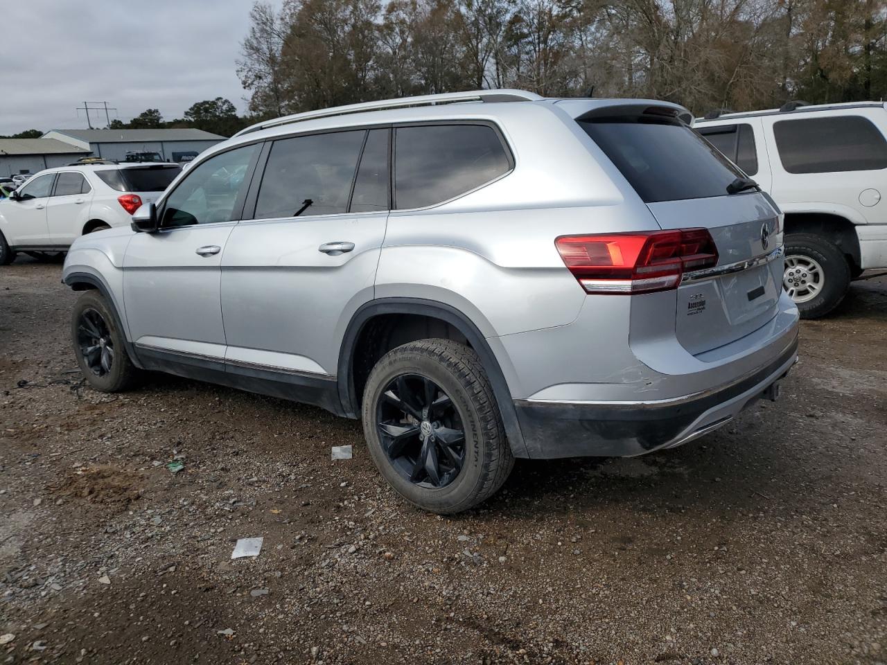 2018 VOLKSWAGEN ATLAS SEL - Image 2