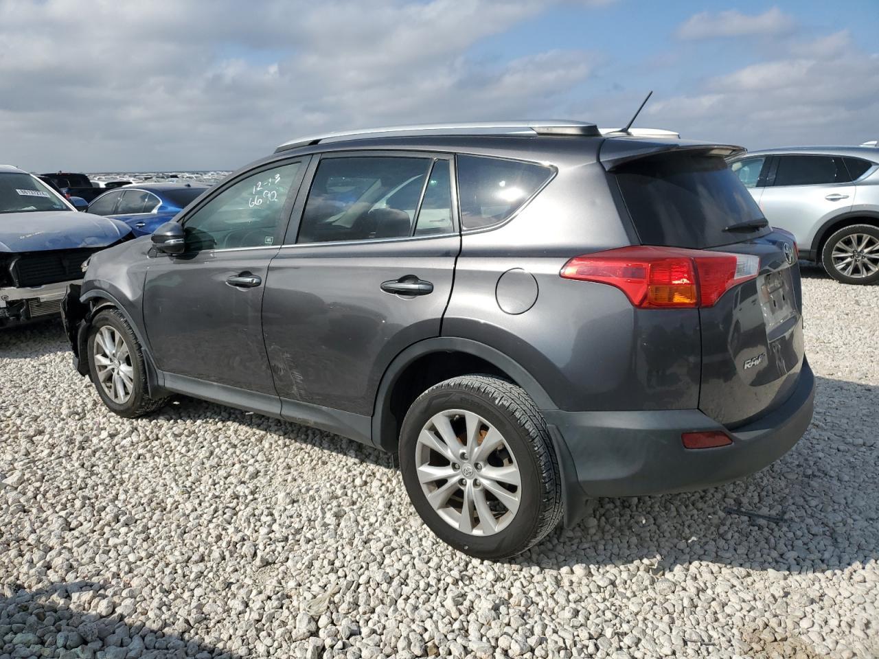 2015 TOYOTA RAV4 LIMIT - Фото 2