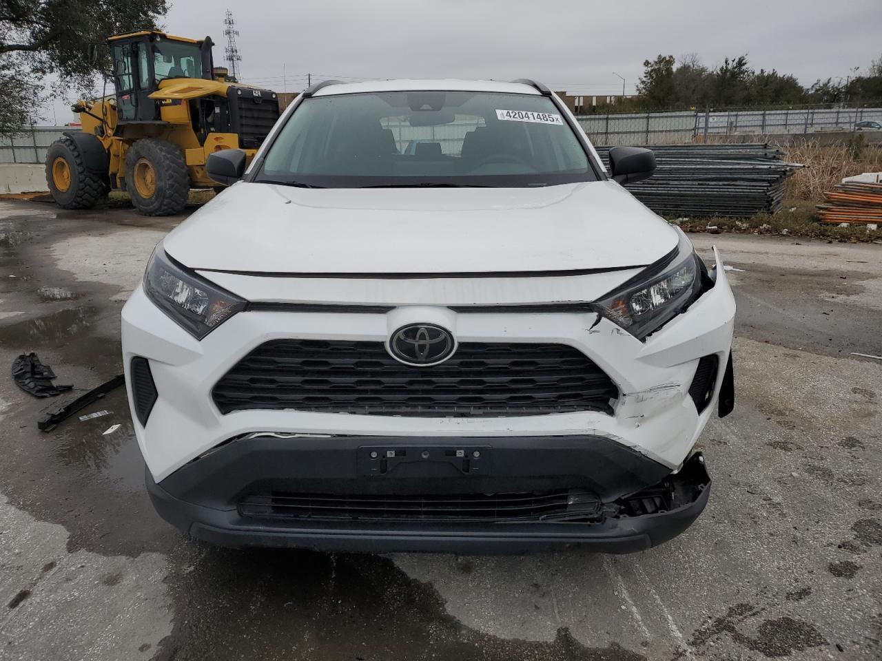 2021 TOYOTA RAV4 LE - Фото 5