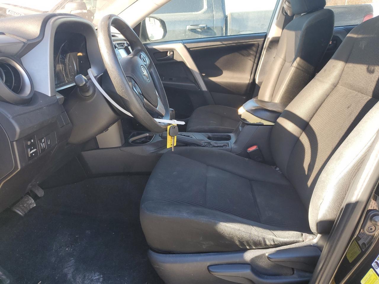 2018 TOYOTA RAV4 LE - Фото 7