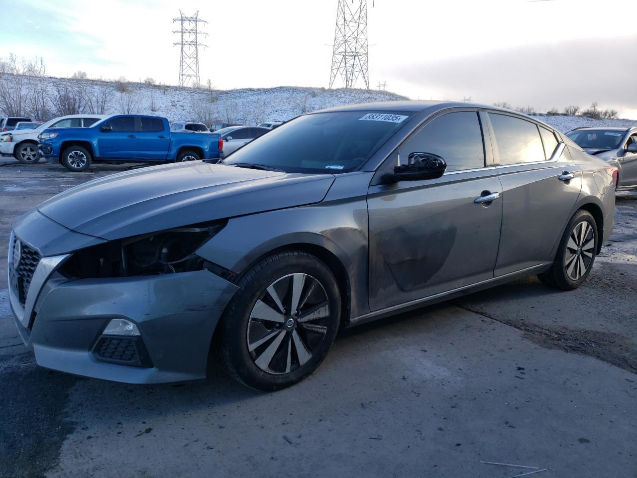 2022 NISSAN ALTIMA SV