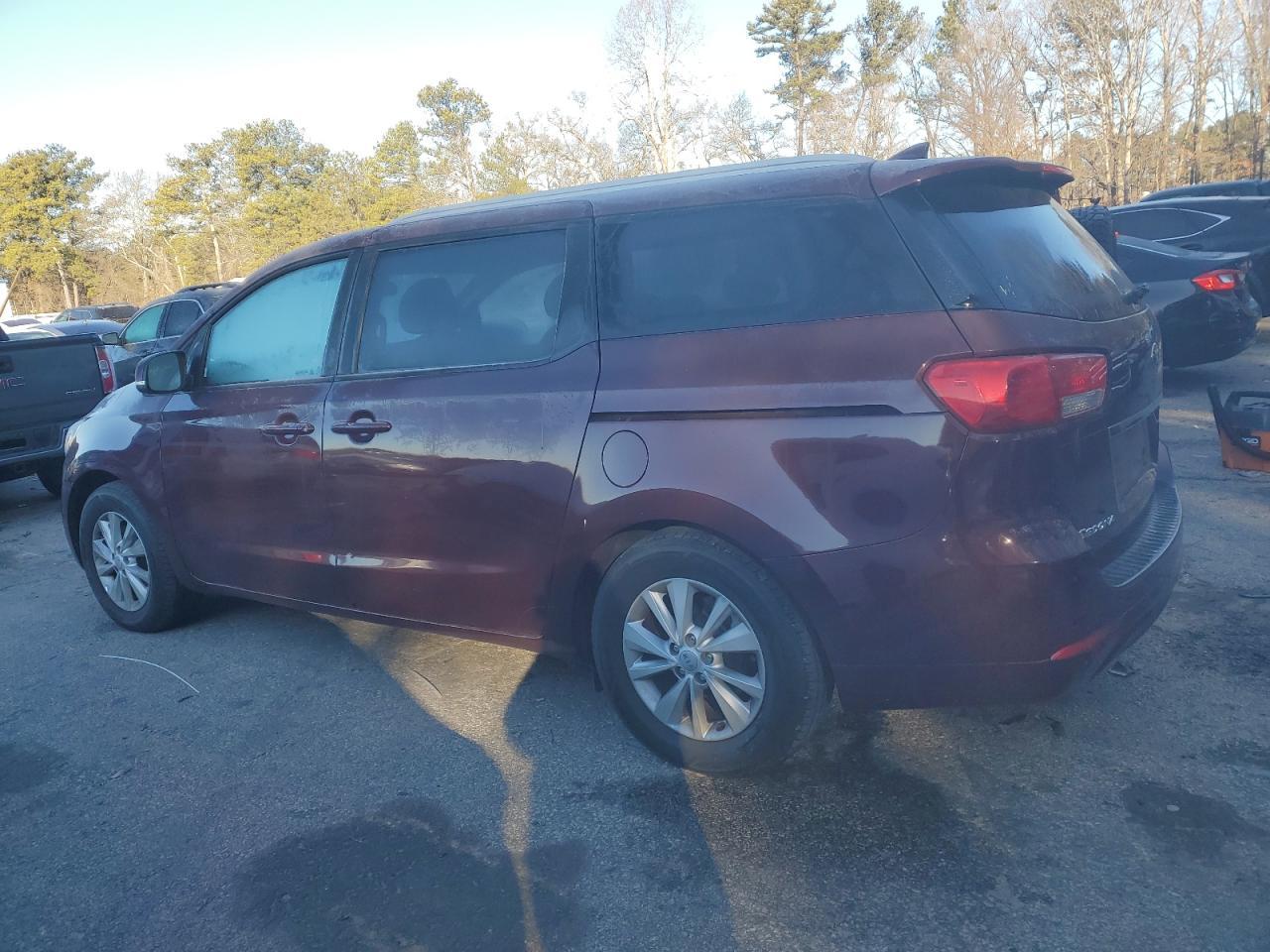 2016 KIA SEDONA LX - Фото 2