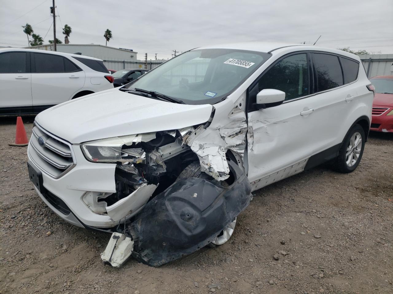 2017 FORD ESCAPE SE