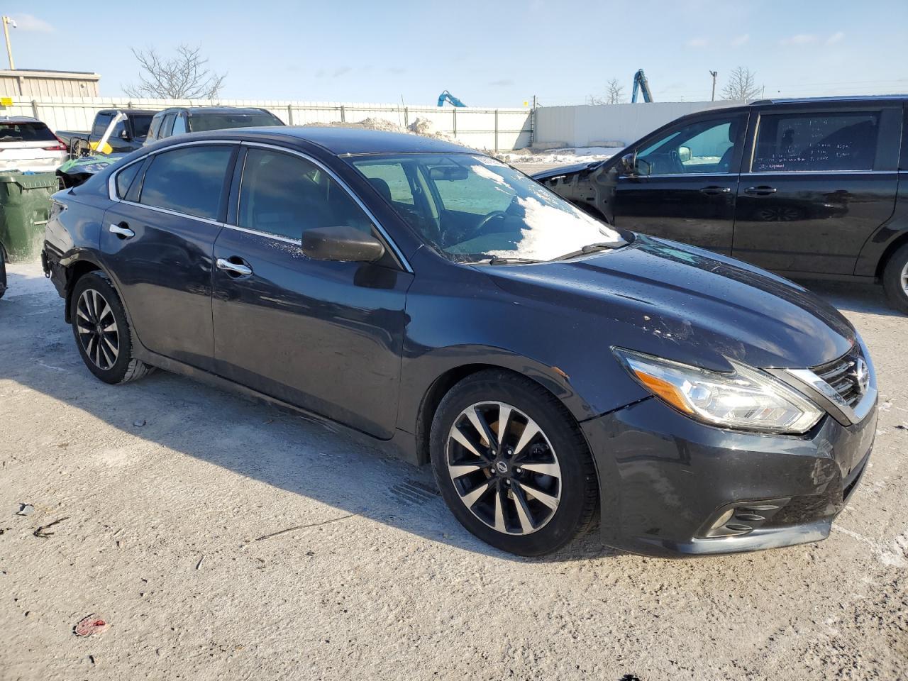 2018 NISSAN ALTIMA 2.5 - Фото 4