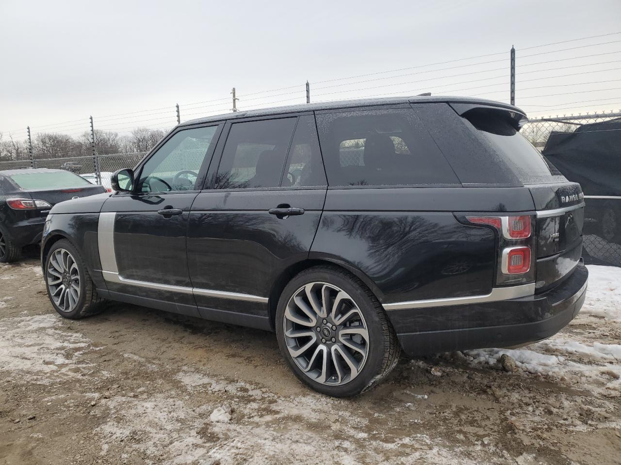 2021 LAND ROVER RANGE ROVE - Фото 2