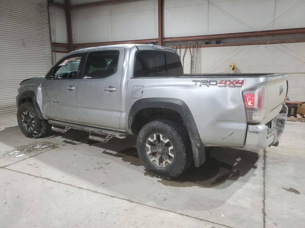 2023 TOYOTA TACOMA DOU - Фото 2