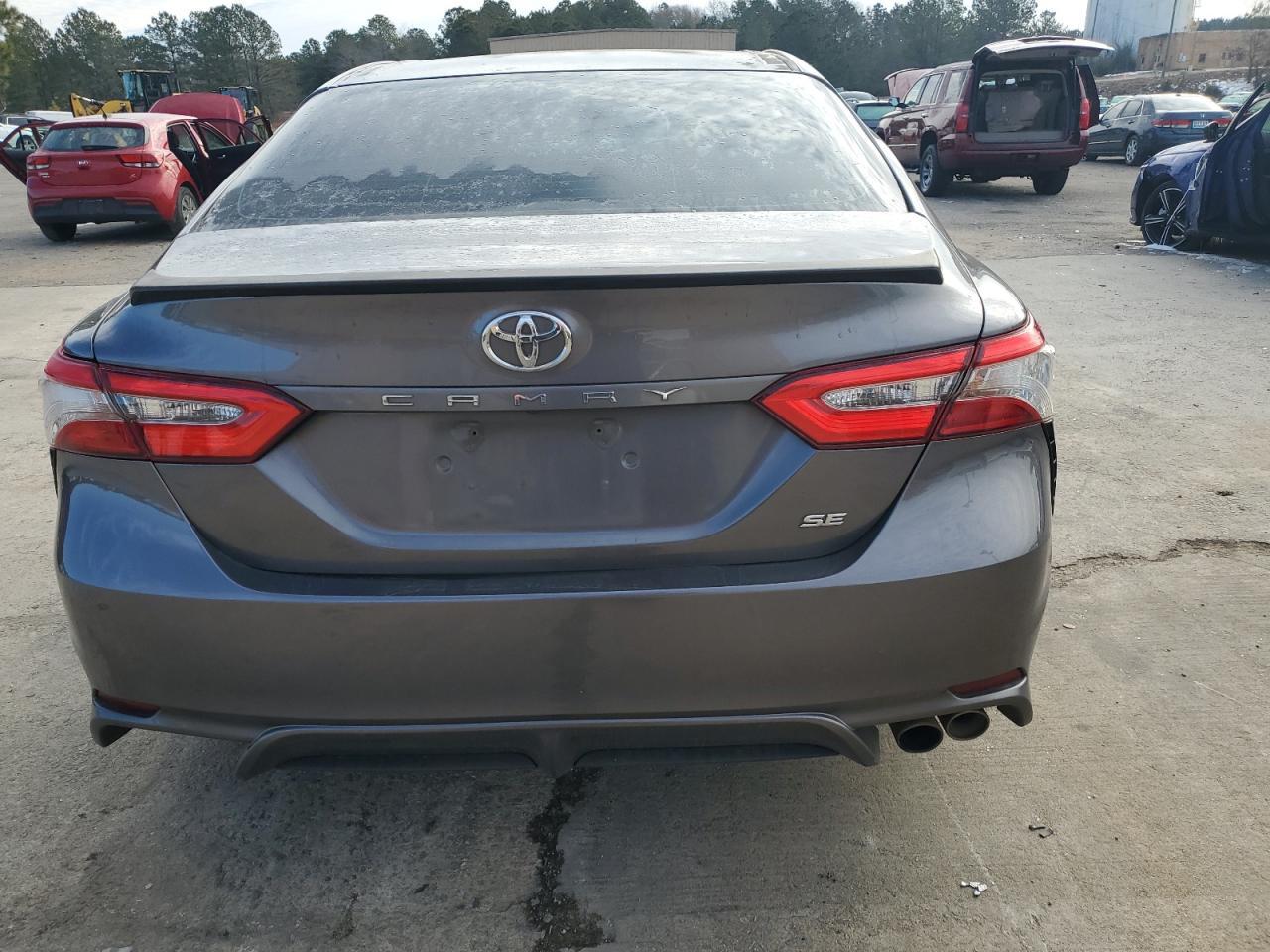 2018 TOYOTA CAMRY L - Image 6