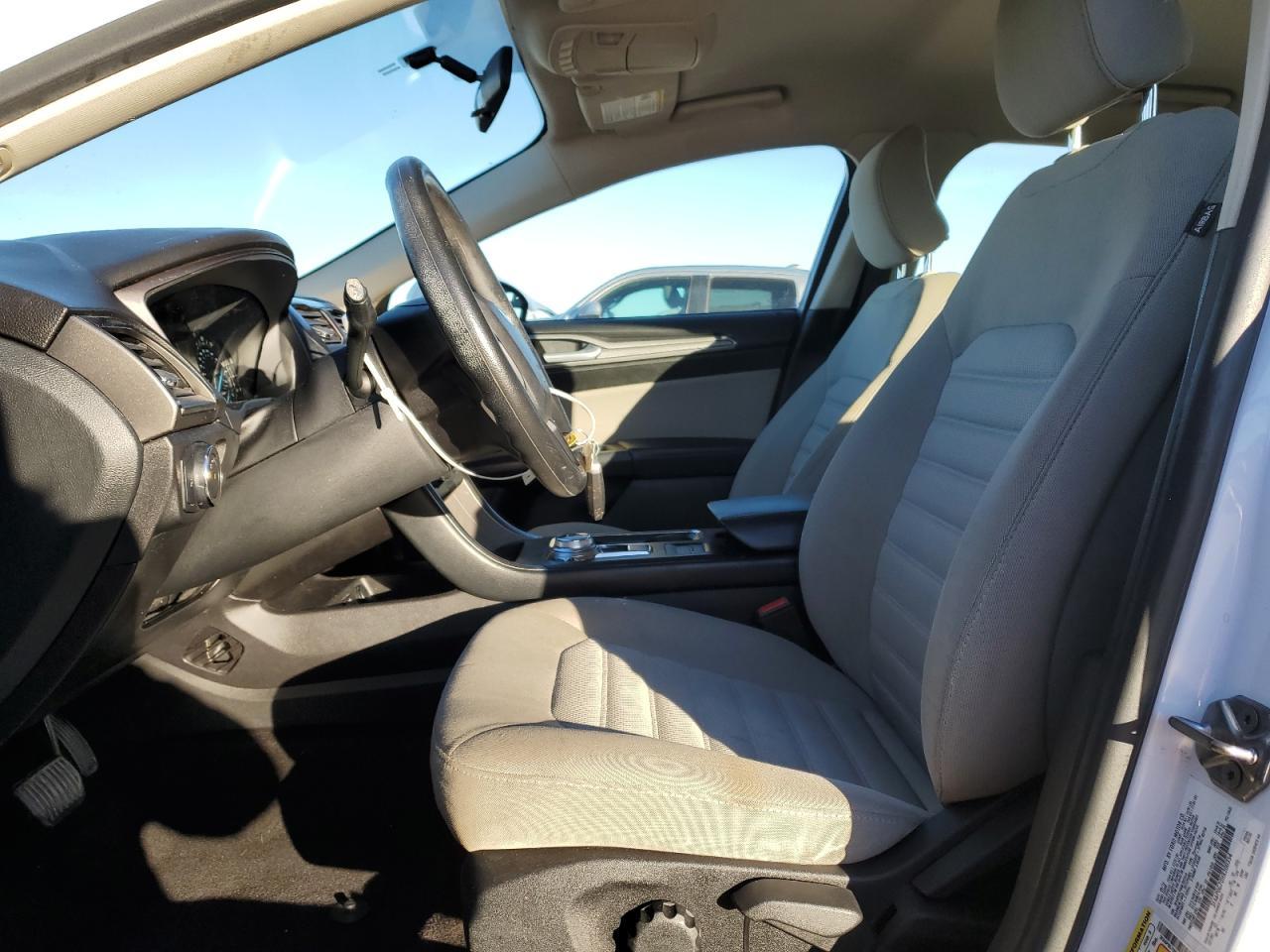 2017 FORD FUSION S - Фото 7