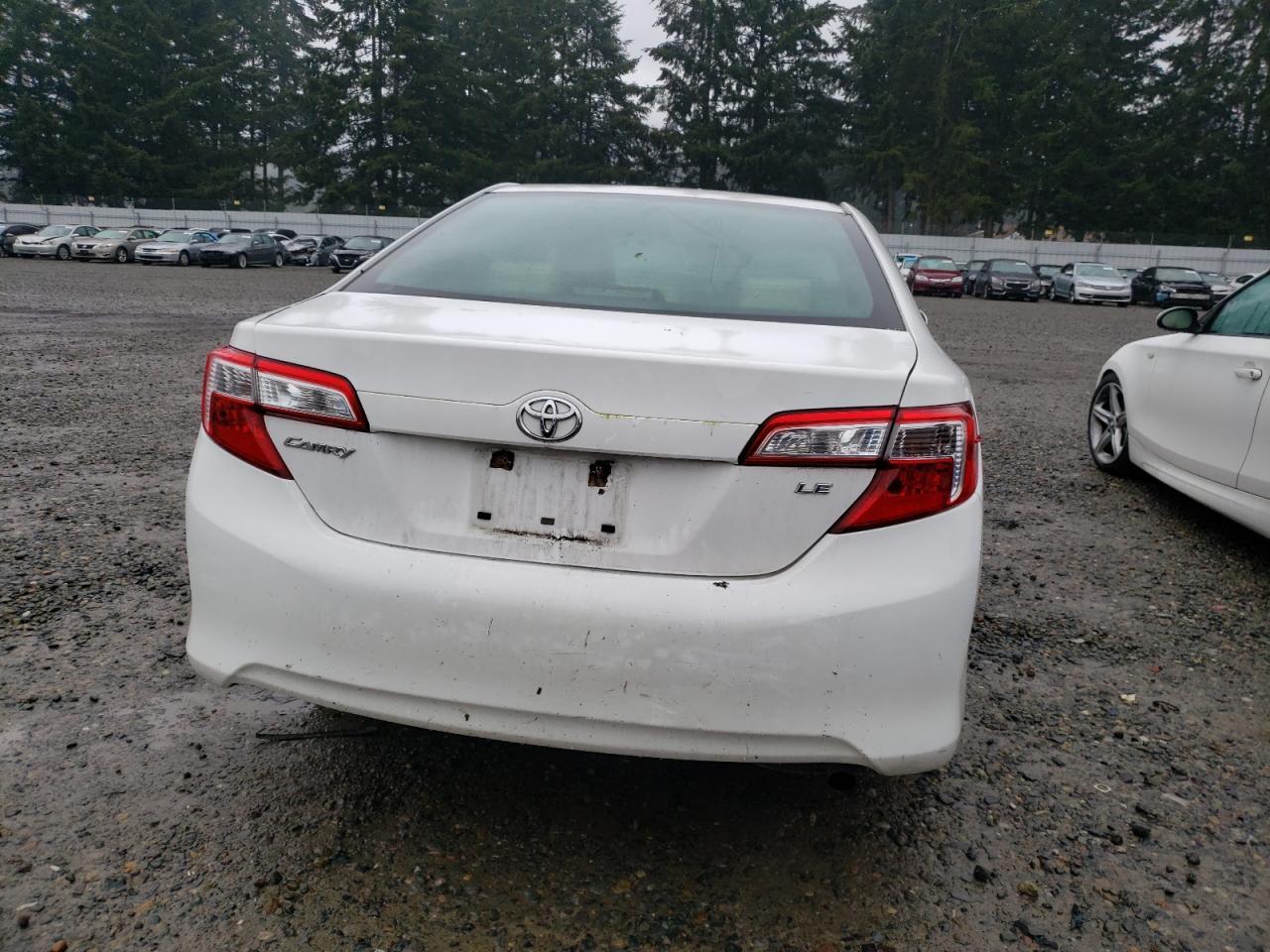 2014 TOYOTA CAMRY L - Фото 6