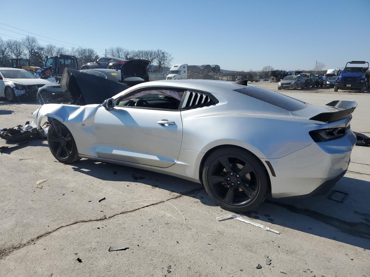 2018 CHEVROLET CAMARO LT - Фото 2