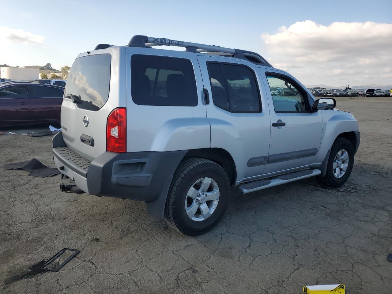 2012 NISSAN XTERRA OFF - Фото 3