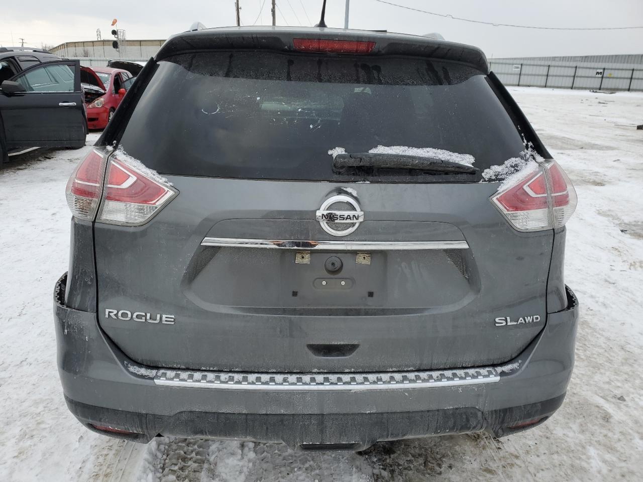 2016 NISSAN ROGUE S - Фото 6