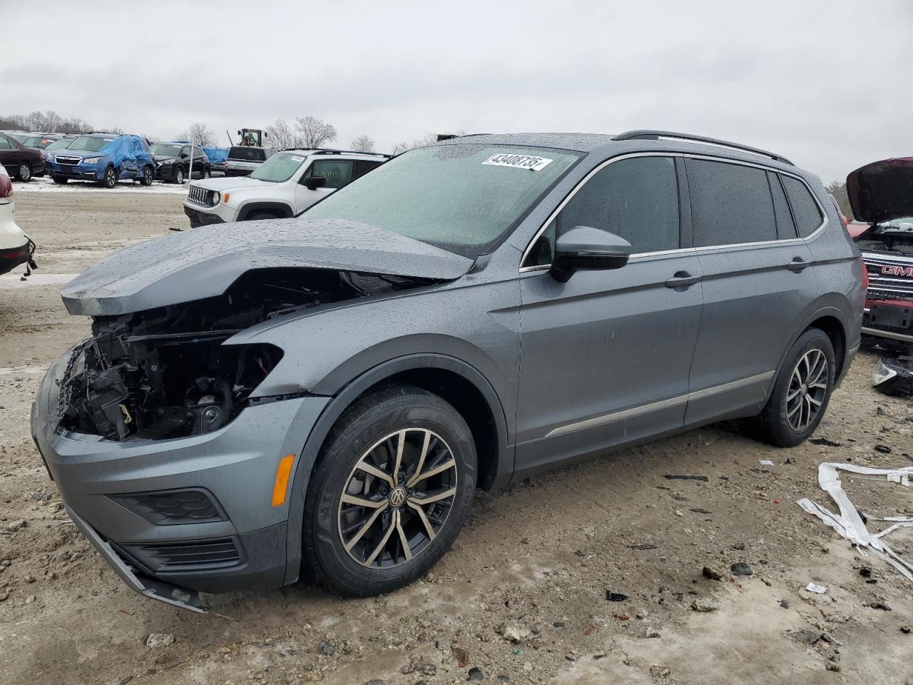 2021 VOLKSWAGEN TIGUAN SE
