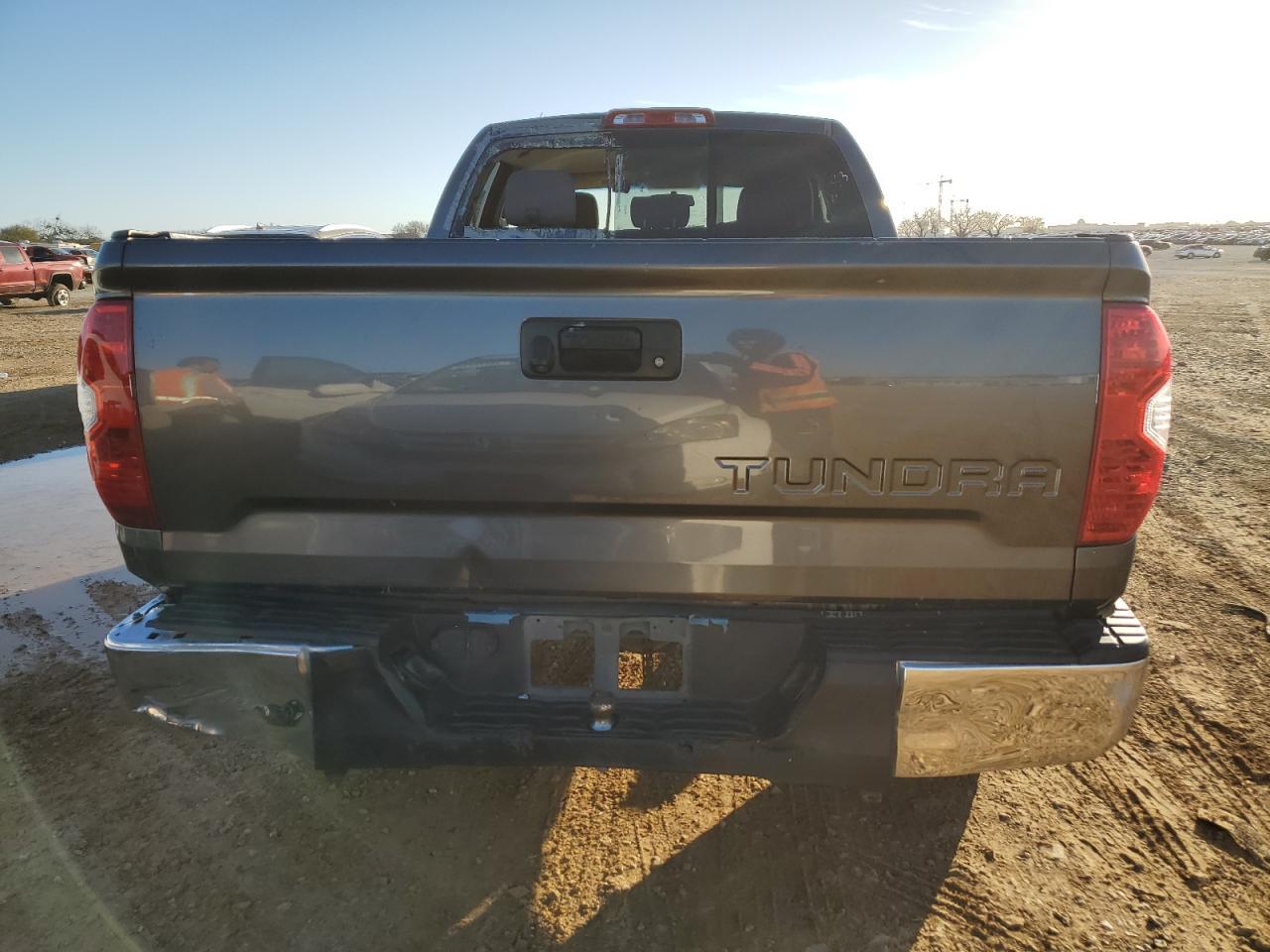 2014 TOYOTA TUNDRA DOU - Image 6