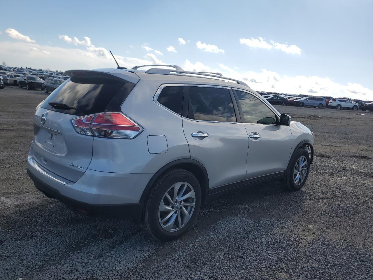 2015 NISSAN ROGUE S - Image 3