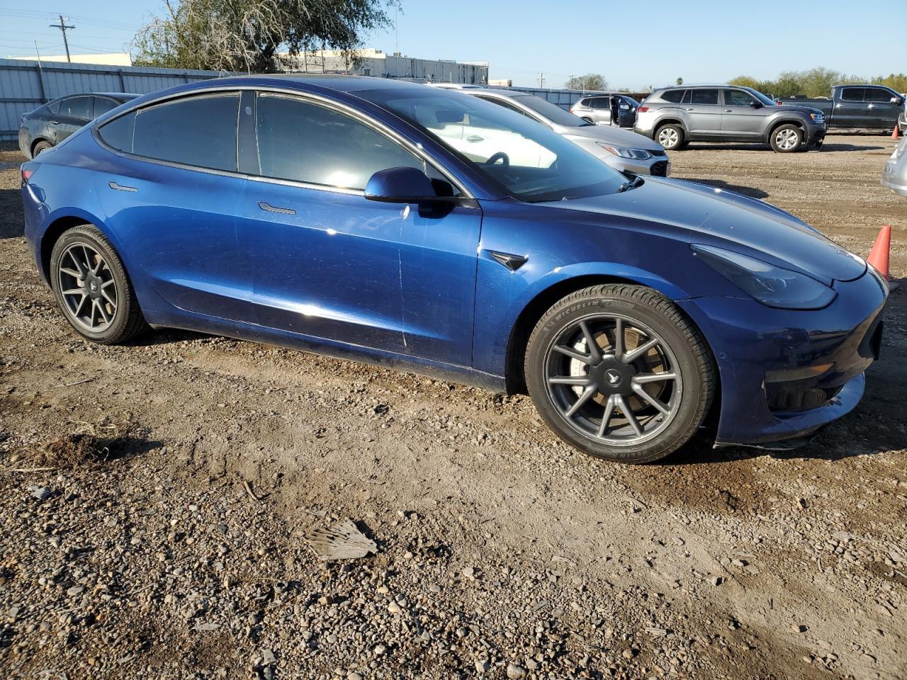 2021 TESLA MODEL 3 - Фото 4