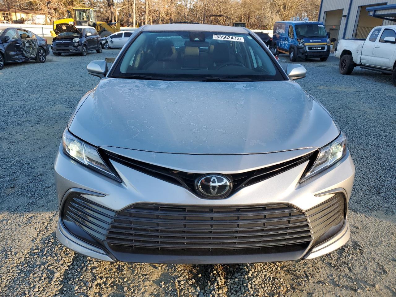 2023 TOYOTA CAMRY LE - Фото 5