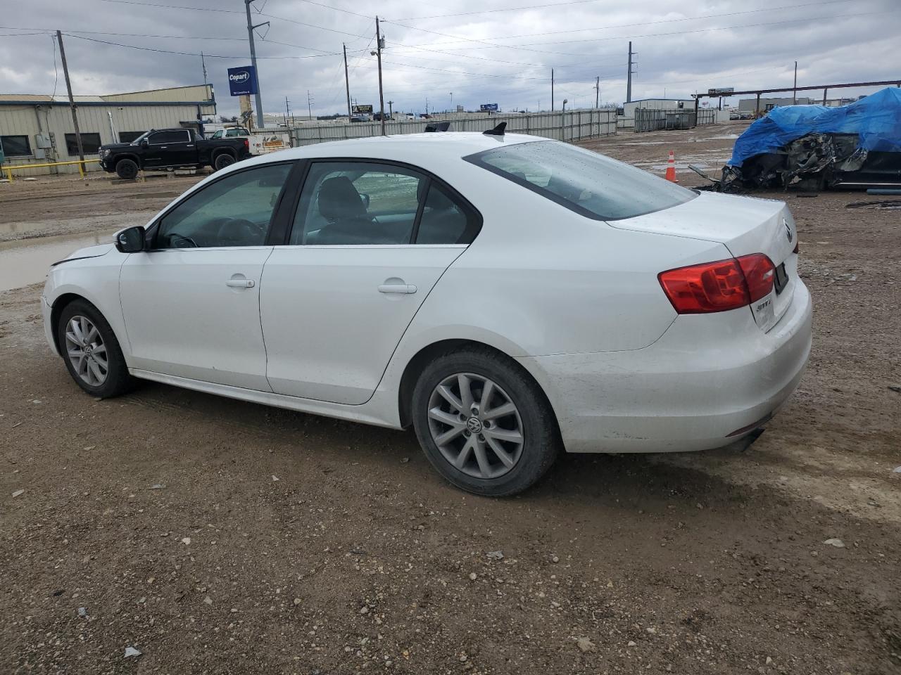 2014 VOLKSWAGEN JETTA SE - Image 2