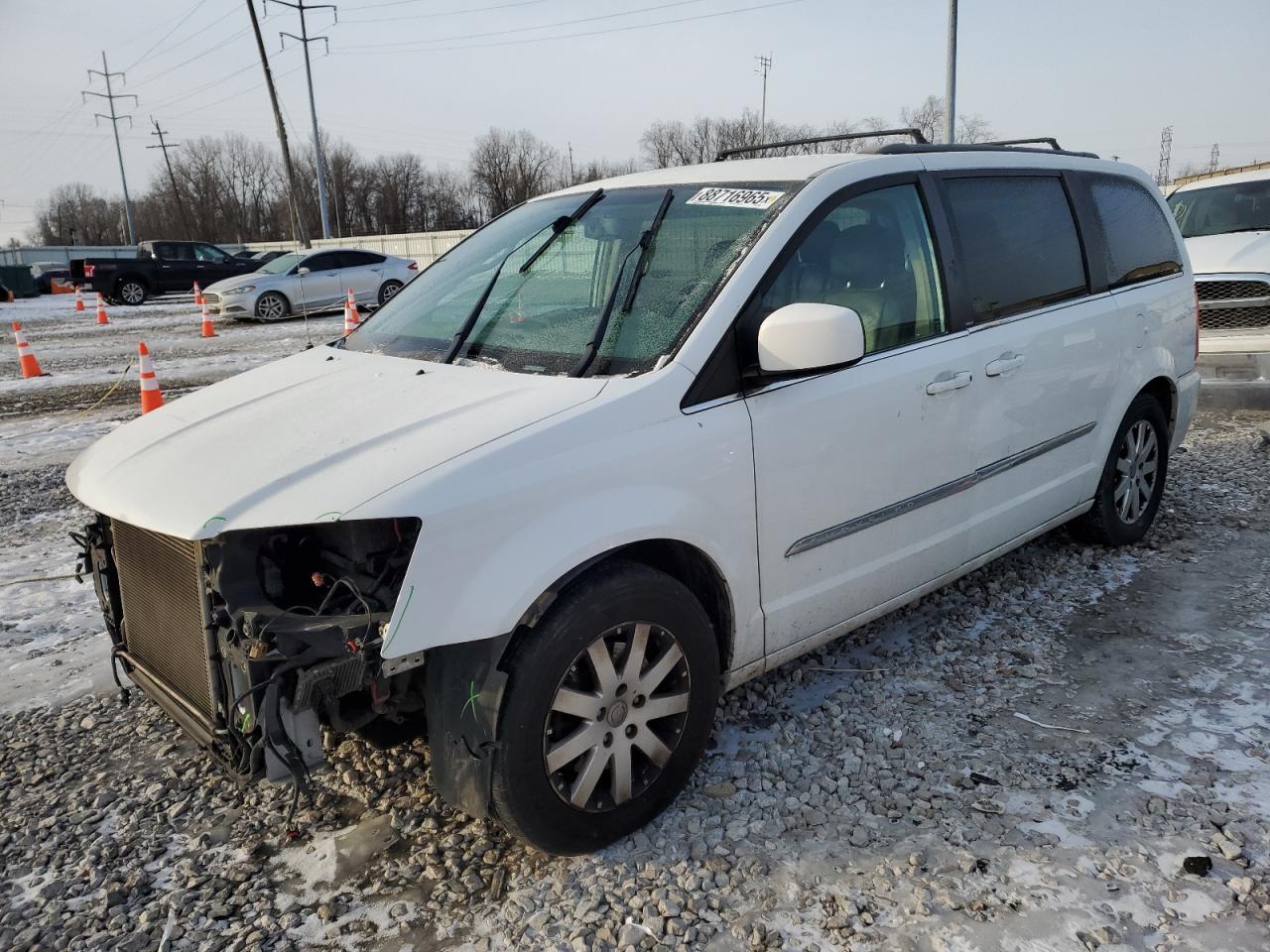 2014 CHRYSLER TOWN & COU