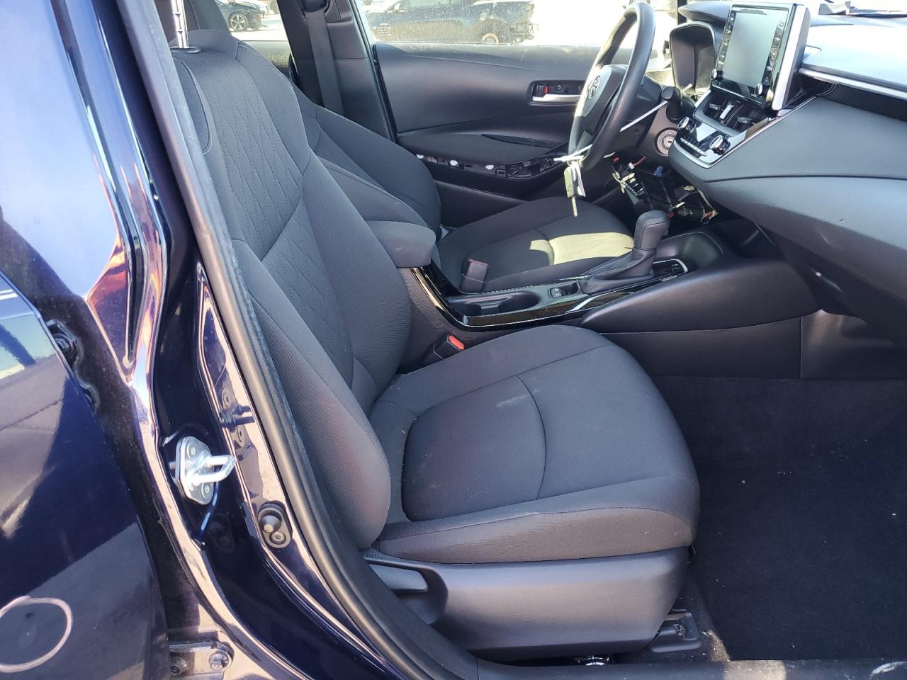 2021 TOYOTA COROLLA LE - Image 7