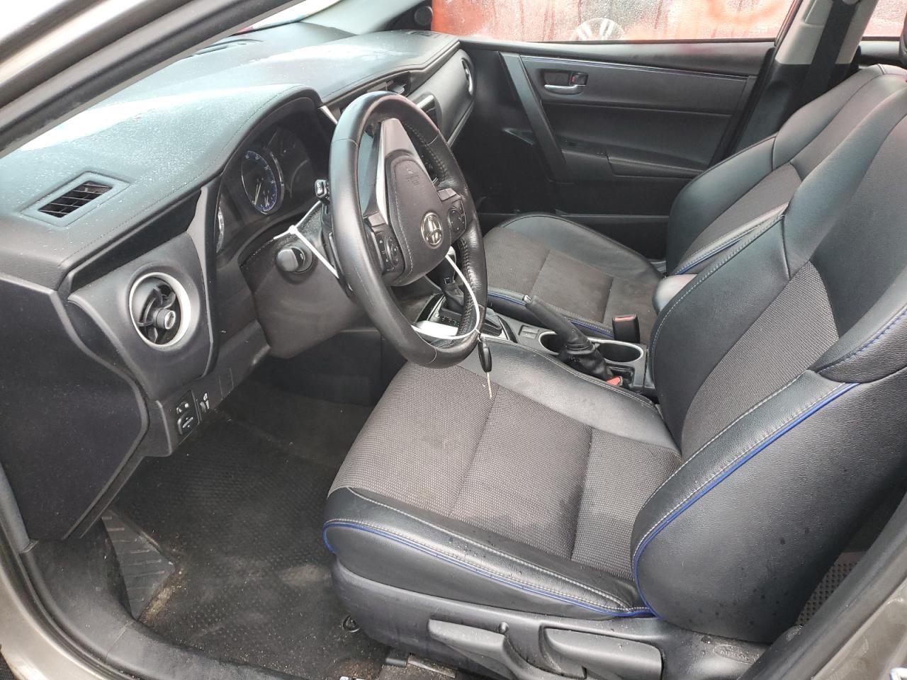 2018 TOYOTA COROLLA L - Image 7