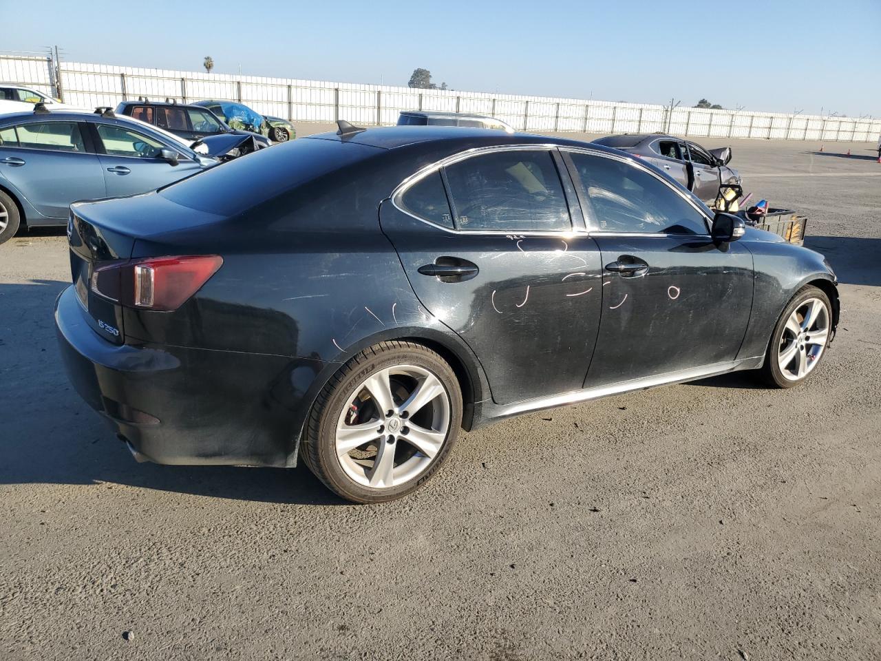 2011 LEXUS IS 250 - Фото 3