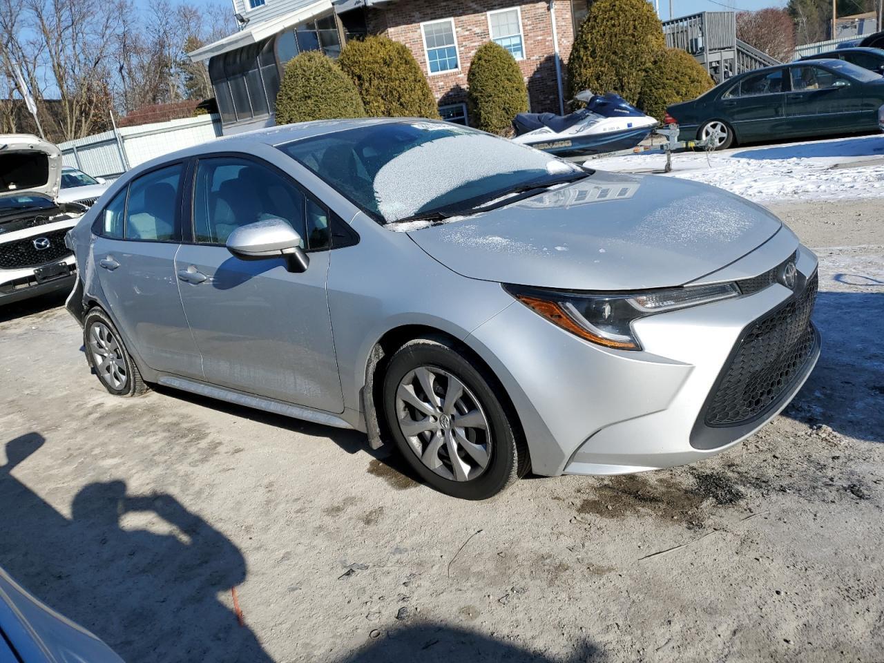 2021 TOYOTA COROLLA LE - Фото 4