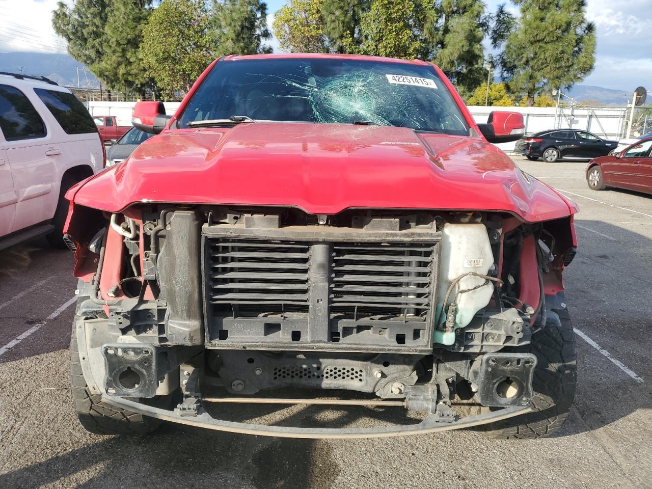 2019 RAM 1500 BIG H - Image 5