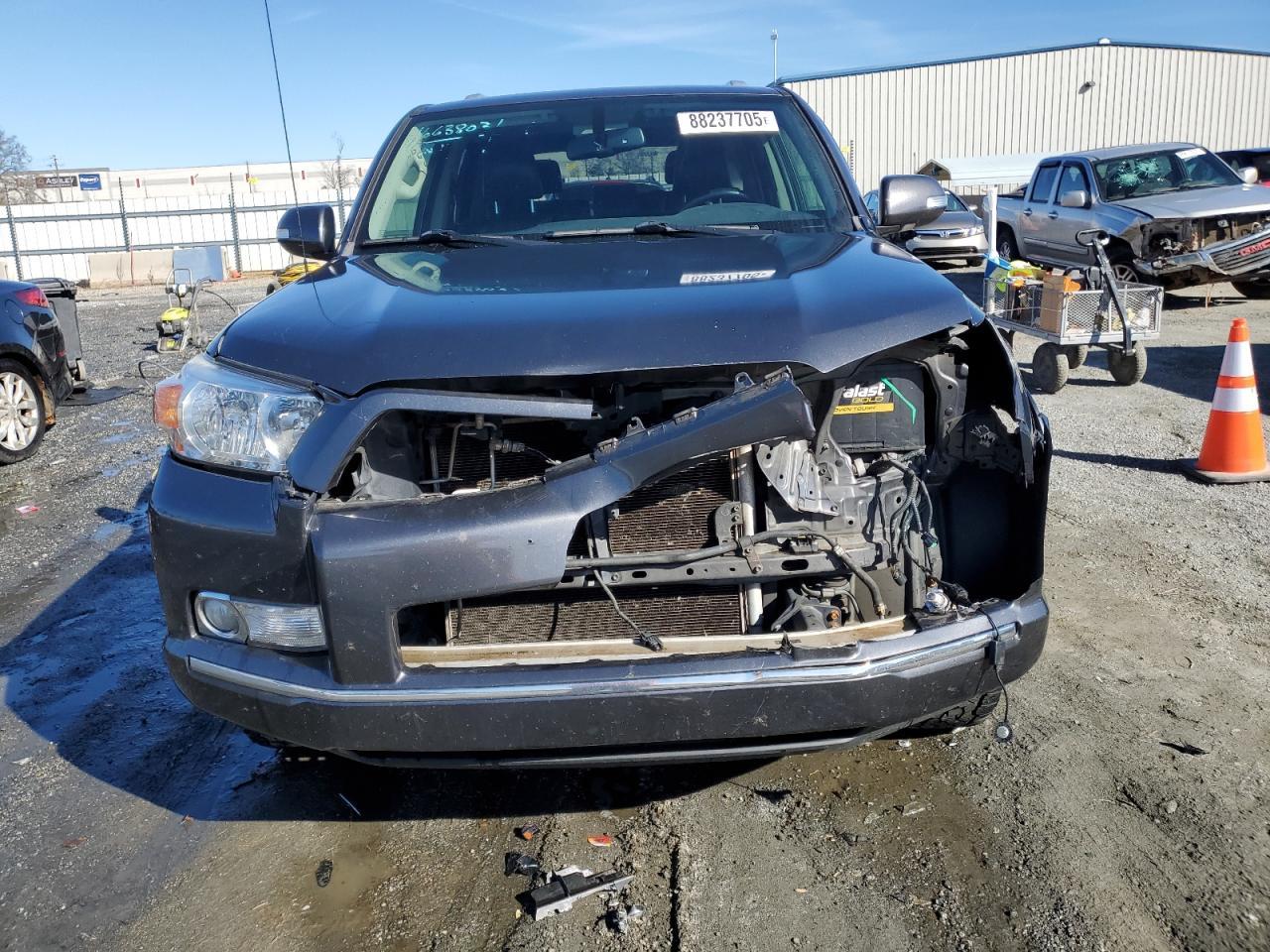 2011 TOYOTA 4RUNNER SR - Image 5