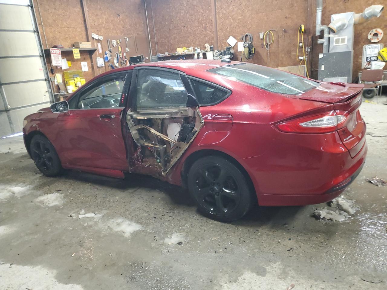 2013 FORD FUSION SE - Image 2