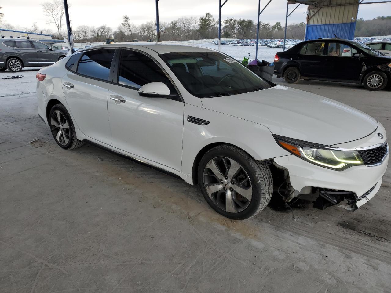 2020 KIA OPTIMA LX - Image 4