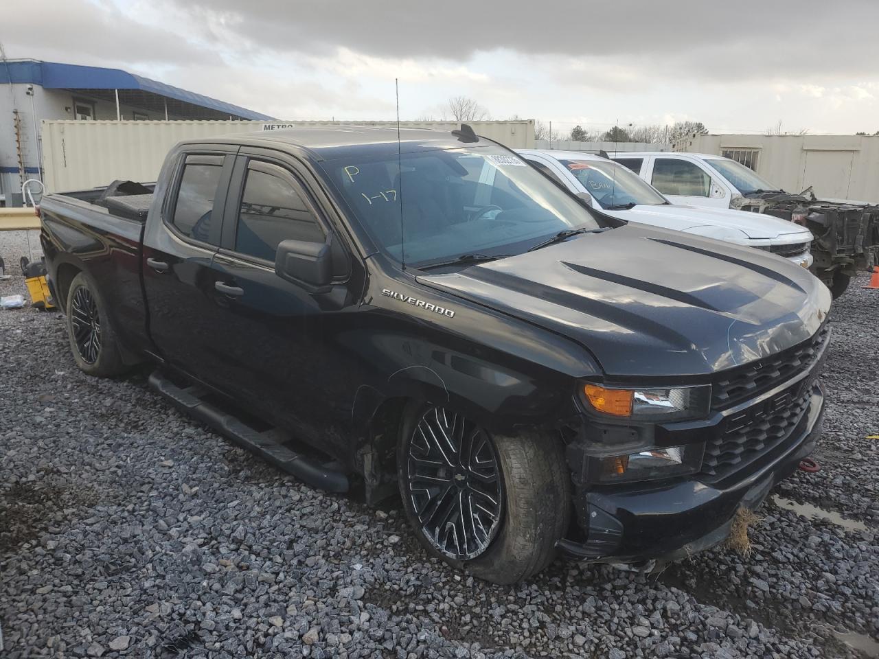 2019 CHEVROLET SILVERADO - Фото 4