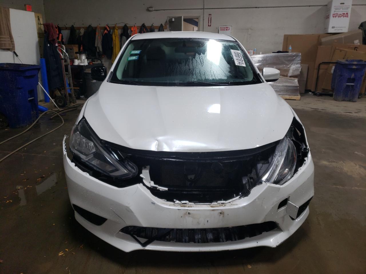 2018 NISSAN SENTRA S - Фото 5