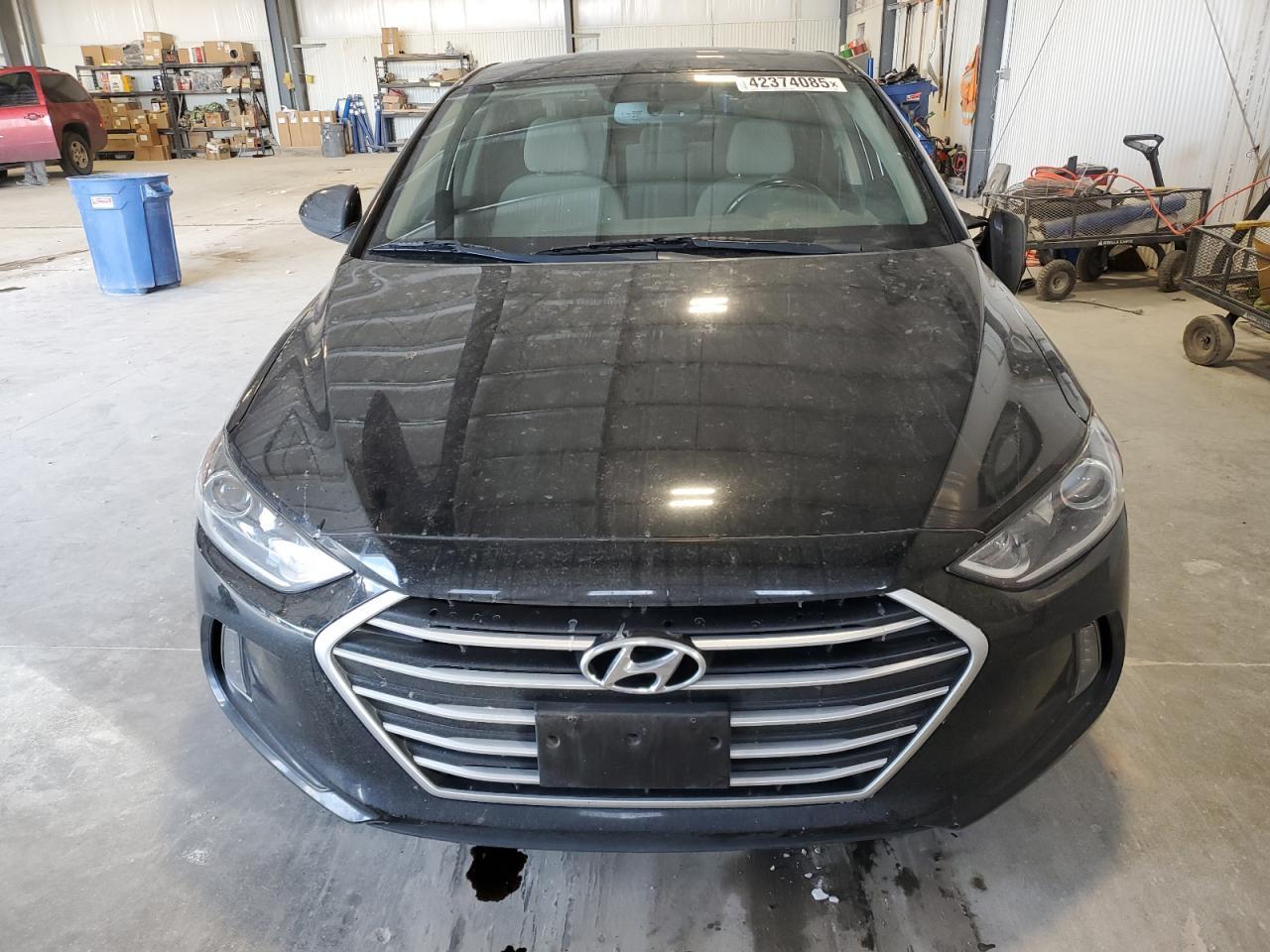 2018 HYUNDAI ELANTRA SE - Фото 5