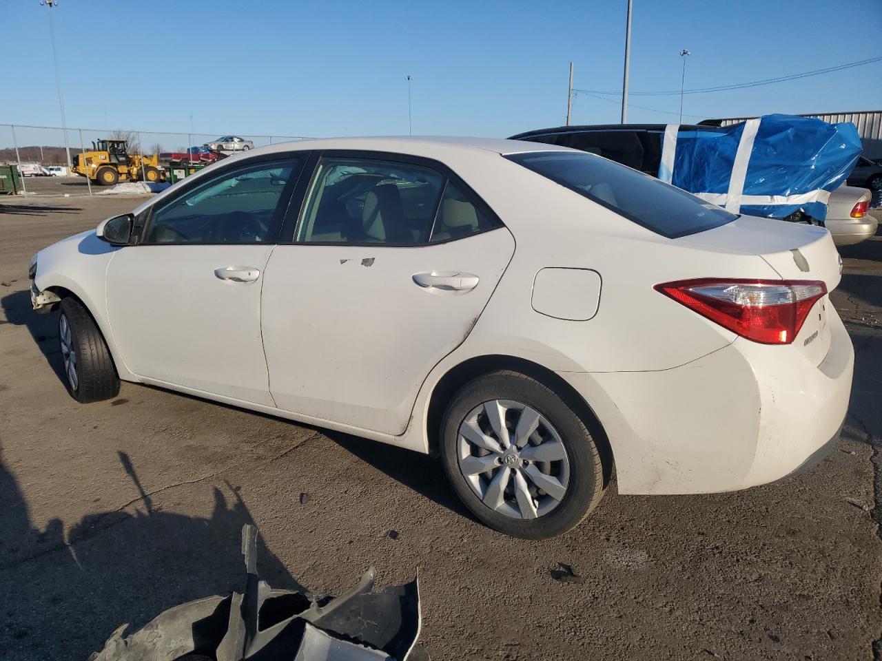 2014 TOYOTA COROLLA L - Image 2