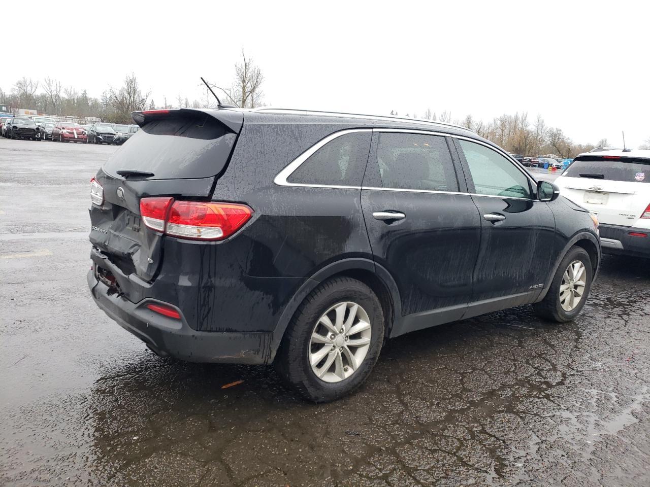 2017 KIA SORENTO LX - Фото 3