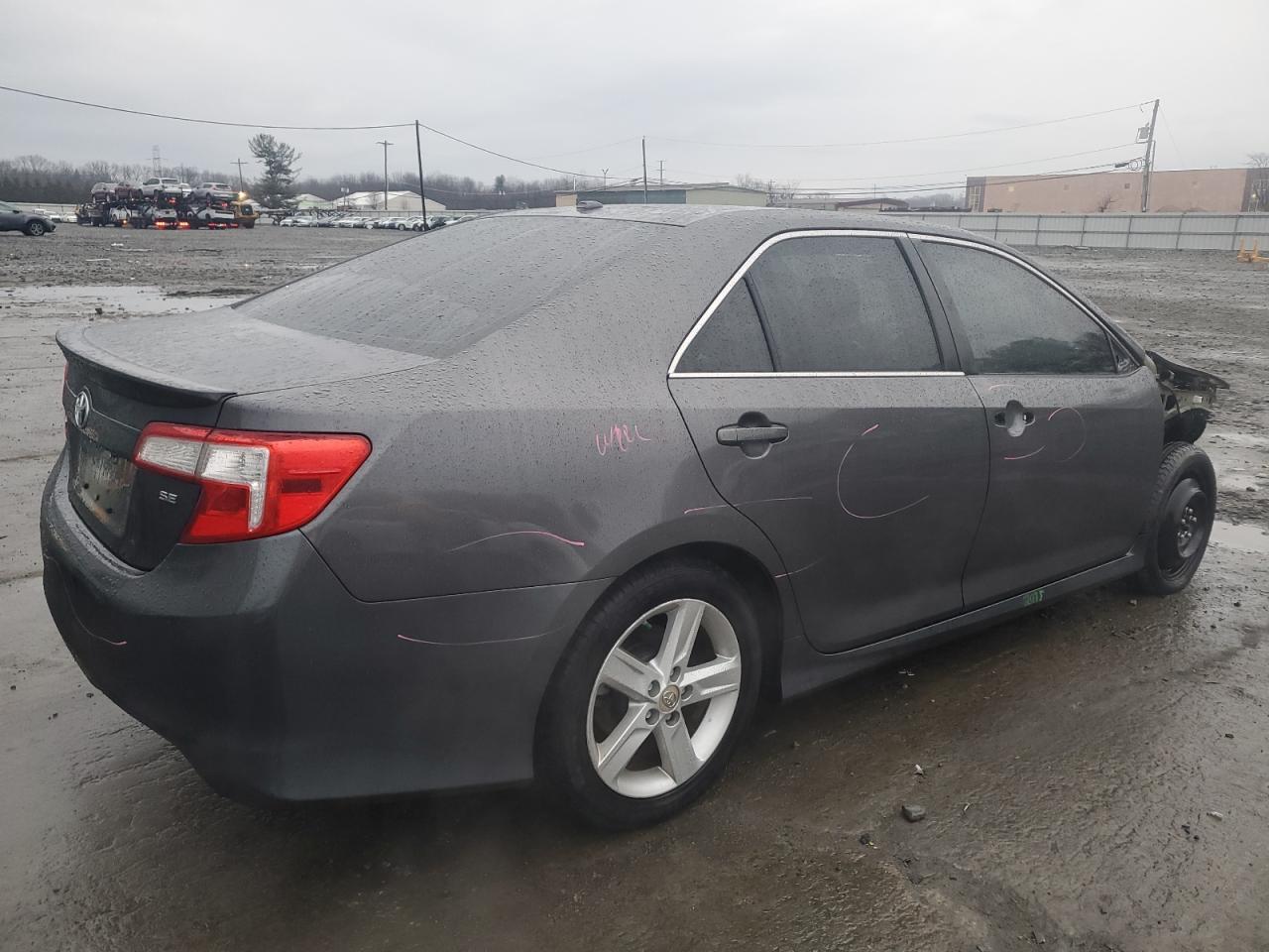 2013 TOYOTA CAMRY L - Image 3
