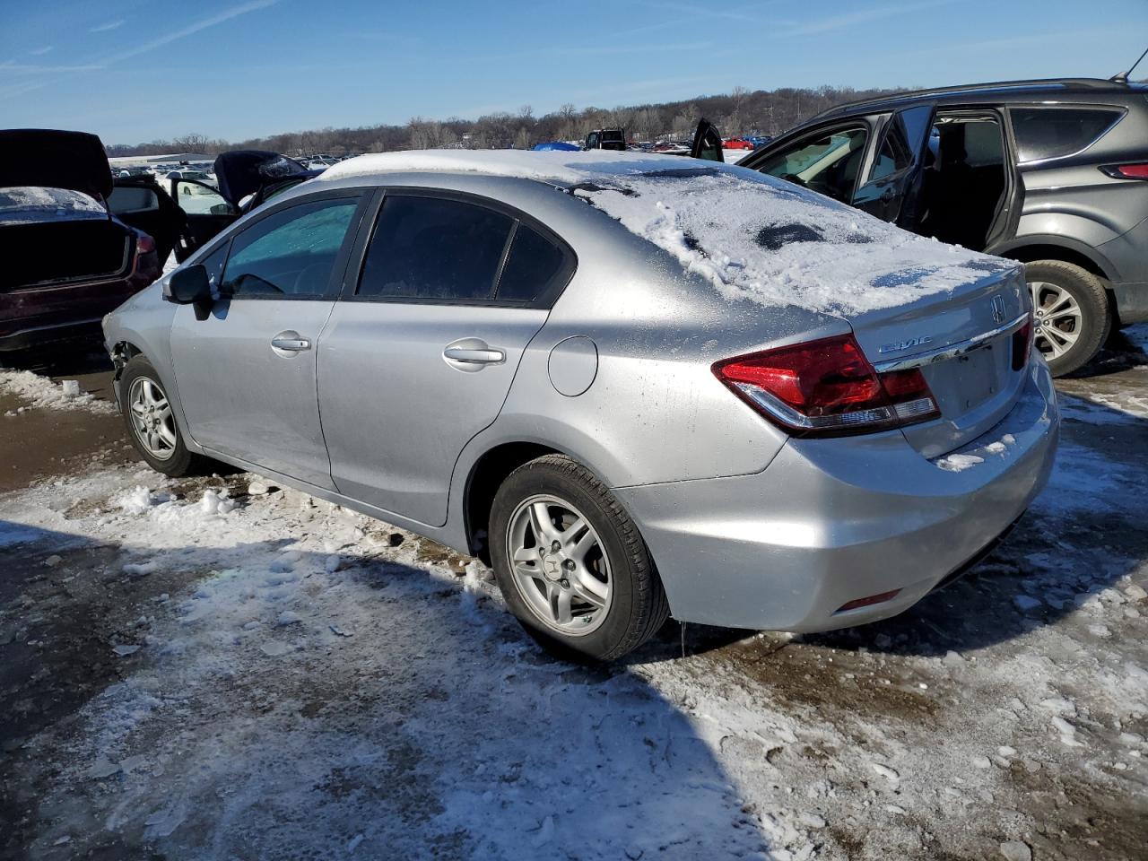 2015 HONDA CIVIC LX - Image 2